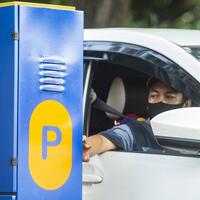 pengendara-xpander-ngamuk-ke-petugas-parkir-tiket-hilang-pelat-beda-dengan-stnk