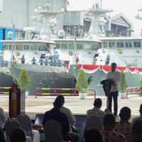 presiden-jokowi-luncurkan-kri-panah-626-kcr-60m-keenam-buatan-pt-pal