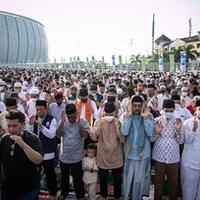 ketua-mui-respons-surat-anies-wajibkan-pns-dki-salat-id-di-jis