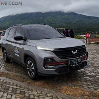 wuling-almaz-rs-melahap-tanjakan-di-kaki-gunung-tanggamus-lampung-dengan-pertamax