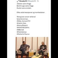 cara-duduk-anies-depan-ganjar-disorot-helmi-felis-kalian-bodoh