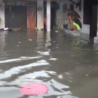 banjir-yang-rendam-puluhan-rumah-di-kramatjati-camat-harus-dinormalisasi