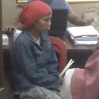 wanita-di-sampang-aniaya-ayah-kandung-hingga-tewas-lalu-pakai-mukena-pergi-ke-masjid
