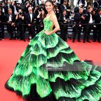 cantiknya-raline-shah-di-red-carpet-cannes-film-festival-anggun-dan-menawan