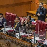 quothattrickquot-mikrofon-mati-saat-puan-pimpin-rapat-paripurna-dpr