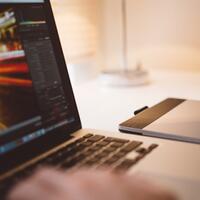 5-aplikasi-edit-foto-terbaik-yang-bisa-kamu-gunakan-gratis