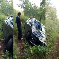 horor--mobil-tersesat-di-lokasi-quottak-biasaquot-pengemudi-hanya-ikuti-arahan