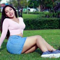edan-wanita-ini-lebih-memilih-lisensi-dokter-dicabut-agar-bisa-tampil-di-onlyfans