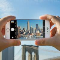 5-cara-berfoto-saat-kamu-travelling-sendirian-gak-perlu-bingung-lagi-yuk-simak