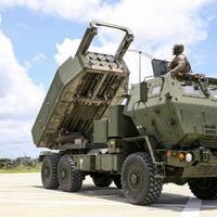 militer-ukraina-resmi-mengoperasikan-peluncur-roket-himars-kiriman-as