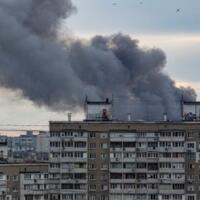 rusia-serang-mal-di-ukraina-dengan-rudal-10-orang-tewas