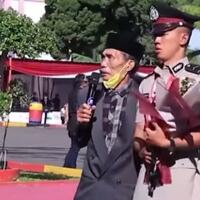 anak-sopir-angkot-elang-cicadas-jadi-polisi-bukti-orang-miskin-boleh-bercita-cita