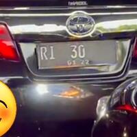 plat-ri-30-lagi-mengaspal-dapat-respon-positif-warganet-ada-apa-dan-siapakah-dia