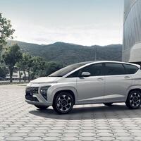 ini-perbandingan-harga-hyundai-stargazer-dengan-avanza-cs
