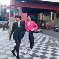 citayam-fashion-week-effect-merambah-ke-jalan-tunjungan-surabaya