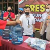 waspada-pemalsuan-air-minum-kemasan-berikut-cara-mengantisipasinya