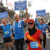 keren-taklukan-rute42k-istri-ganjar-pranowo-ukir-rekor-individu-kelas-full-marathon