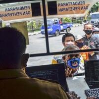 lobi-kepolisian--kementerian-ganjar-ingin-pembayaran-pajak-kendaraan-tdk-dipersulit