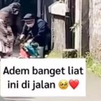 langka-video-wanita-berhijab-tolong-biarawati-netizen-habluminannas-sesungguhnya