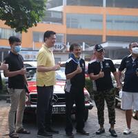 akun-junto-posting-video-roy-suryo-tertawa-tanpa-rasa-sakit-di-leher-tersangka
