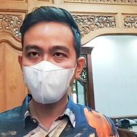 gibran-tidak-terima-paspampres-pukul-sopir-truk-di-solo