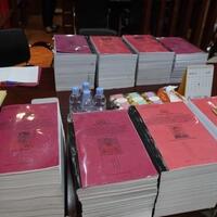 penampakan-tebalnya-berkas-perkara-irjen-ferdy-sambo-dkk