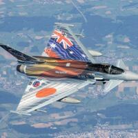sudah-dandan-cantik-malah-ditinggal-typhoon-luftwaffe-ditinggal-rombongan-di-uea