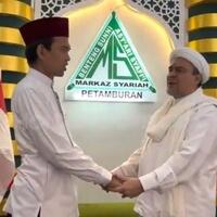 ustad-abdul-somad-bertemu-habib-rizieq-2024-sepertinya-akan-lebih-sejuk