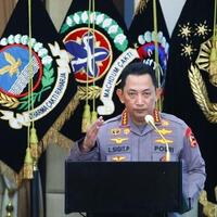 saat-benny-harman-tolak-penonaktifan-sambo-tapi-minta-kapolri-dinonaktifkan