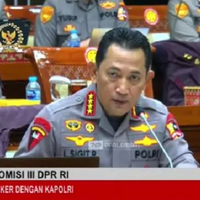 bantah-video-viral-bunker-rp-900m-di-rumah-ferdy-sambo-kapolri-itu-kasus-di-amerika