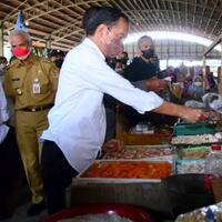 ganjar-ekonomi-ri-sakit