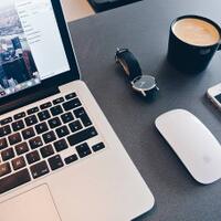 seberapa-awet-komputer-laptop-jika-dihidupkan-dlm-waktu-yang-sangat-lama-bisa-jawb