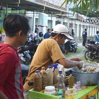 misteri--garpu-ompong--tukang-siomay-akhirnya-terungkap-inilah-jawabannya