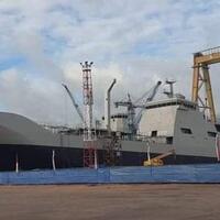 pt-batamec-shipyard-luncurkam-kri-balongan-908-kapal-tanker-terbaru-untuk-tni-al