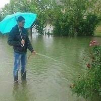 pengalaman-pertamaku-terjebak-banjir-ada-pertolongan-misterius