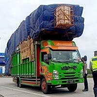 truk-odol-sulit-diberantas-ternyata-ini-biang-keladinya-buat-sangsi-jera-aja-pak
