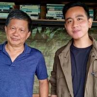 temui-rocky-gerung-gibran-bahas-pemilu-2024