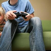 anak-anak-jadi-toxic-dan-mudah-berbicara-kotor-karena-games-begini-cara-menyikapinya