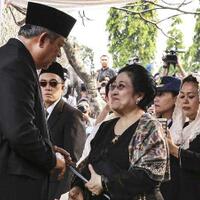 megawati-berani-bantah-bush-sby--golden-boy--amerika