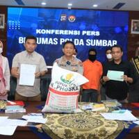 polda-sumbar-tangkap-diduga-pemalsu-pupuk