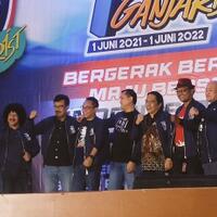 salahkan-suporter-pada-tragedi-kanjuruhan-netizen-catat-ade-itu-ganjarist