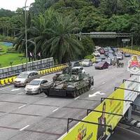 tank-pendekar-malaysia-mogok-di-jalan-raya-menimbulkan-kemacetan-dan-kekhawatiran
