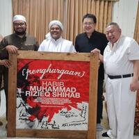 alvin-lim-dijemput-paksa-jaksa-sempat-beri-penghargaan-ke-rizieq-shihab