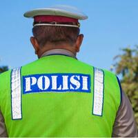 seorang-nenek-laporkan-3-polisi-di-ttu-ke-propam-karena-tak-bayar-utang