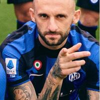 fc-internazionale-milano-22-23--interistikaskus--noi-siamo-fratelli-del-mondo