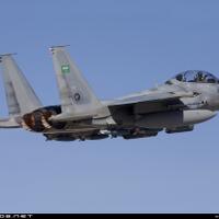 f-15s-milik-arab-saudi-jatuh-saat-melaksanakan-latihan-rutin-kedua-pilot-selamat