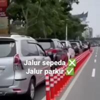 jalur-sepeda-di-jakarta-cuma-jadi-tempat-parkir-dan-mangkal-starling