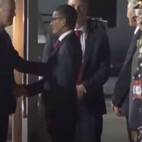 sandiaga-sambut-kedatangan-joe-biden-di-bali-jelang-ktt-g20