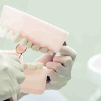 5-pertimbangan-saat-memilih-nama-praktik-kedokteran-gigi