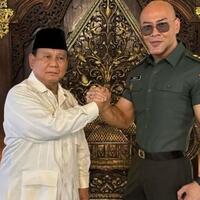 deddy-corbuzier-terima-pangkat-letnan-kolonel-tituler-tni-ad